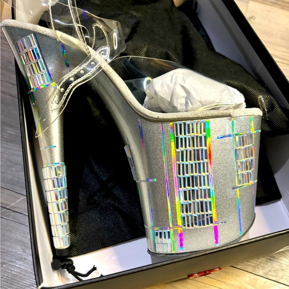 Pleaser Flam808 reflective 8” heels - Picture 1 of 4